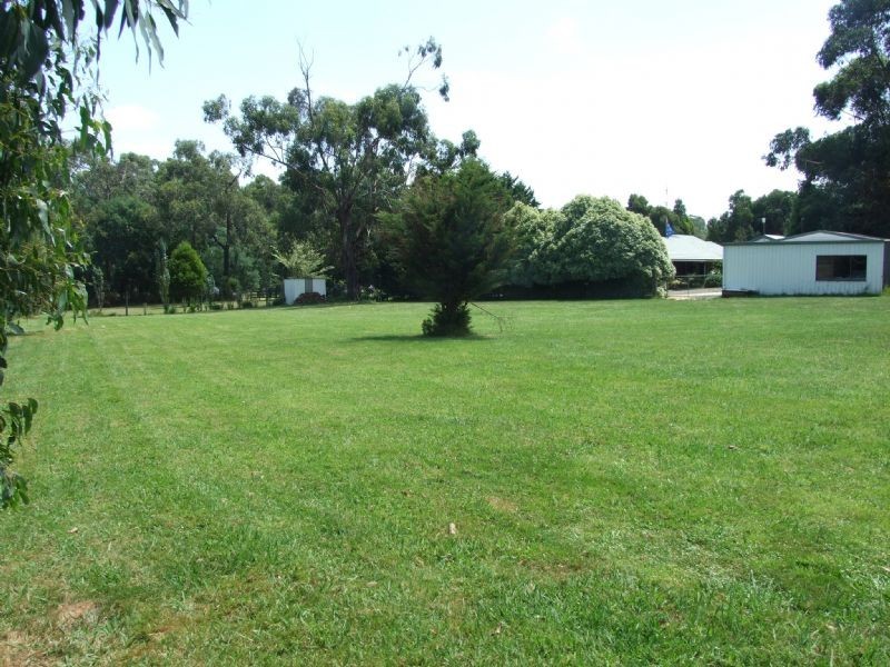 60 Meadow Lane, Newborough VIC 3825