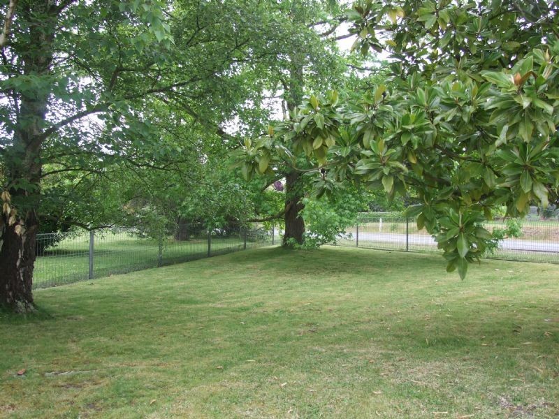 8 Coalville Road, Moe VIC 3825