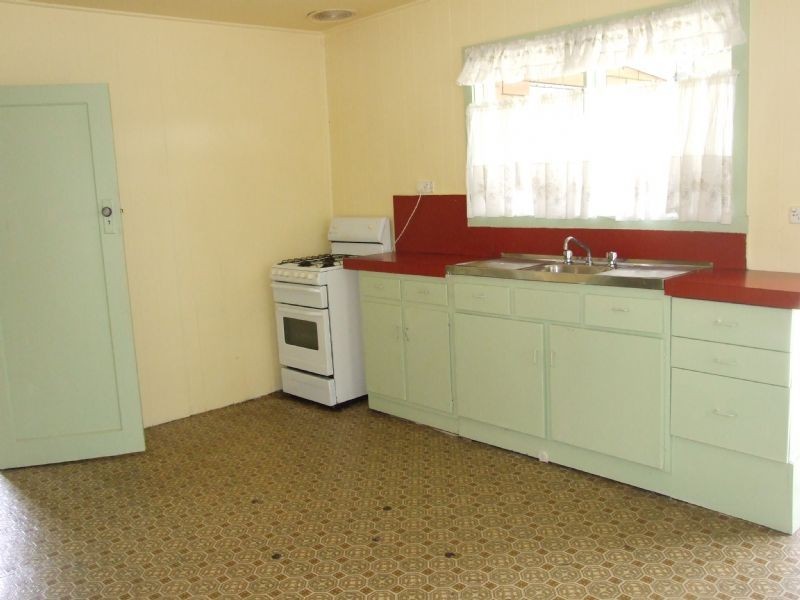 37 Old Coalville Road, Moe VIC 3825