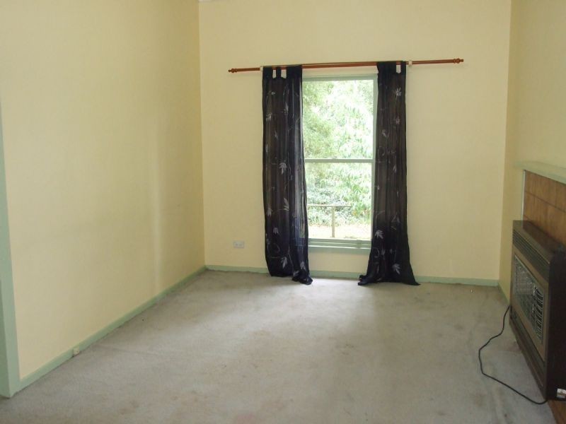 37 Old Coalville Road, Moe VIC 3825