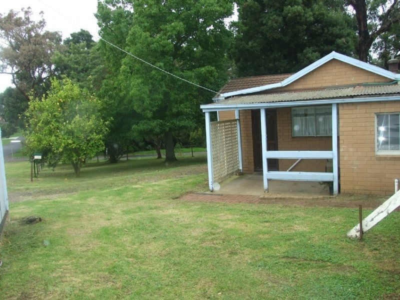 37 Old Coalville Road, Moe VIC 3825
