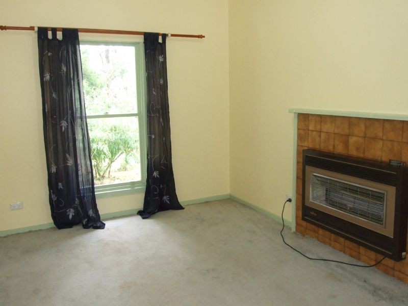 37 Old Coalville Road, Moe VIC 3825