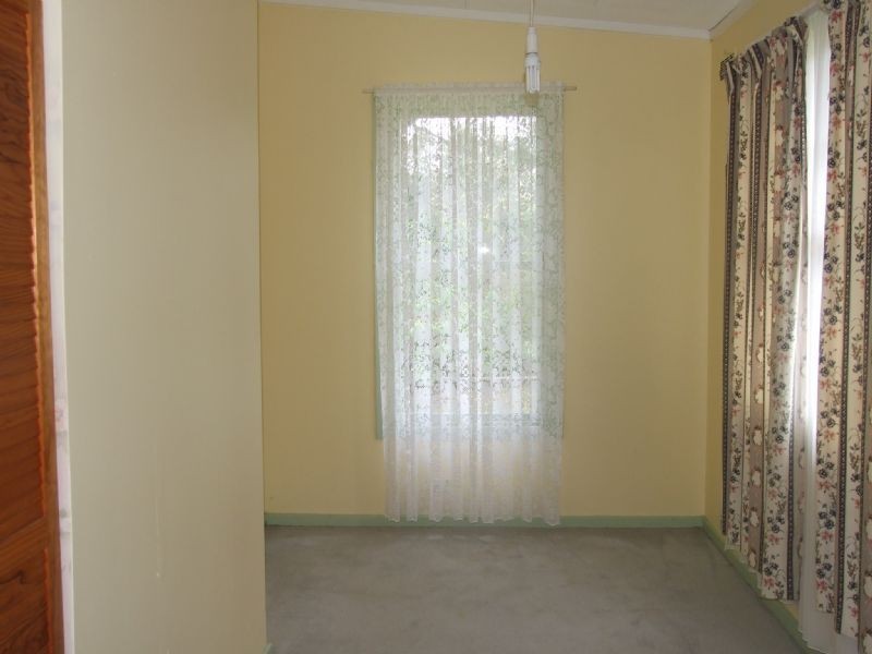 37 Old Coalville Road, Moe VIC 3825
