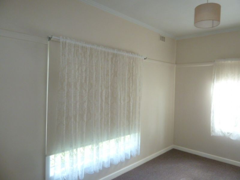 26 Hampton Street, Moe VIC 3825