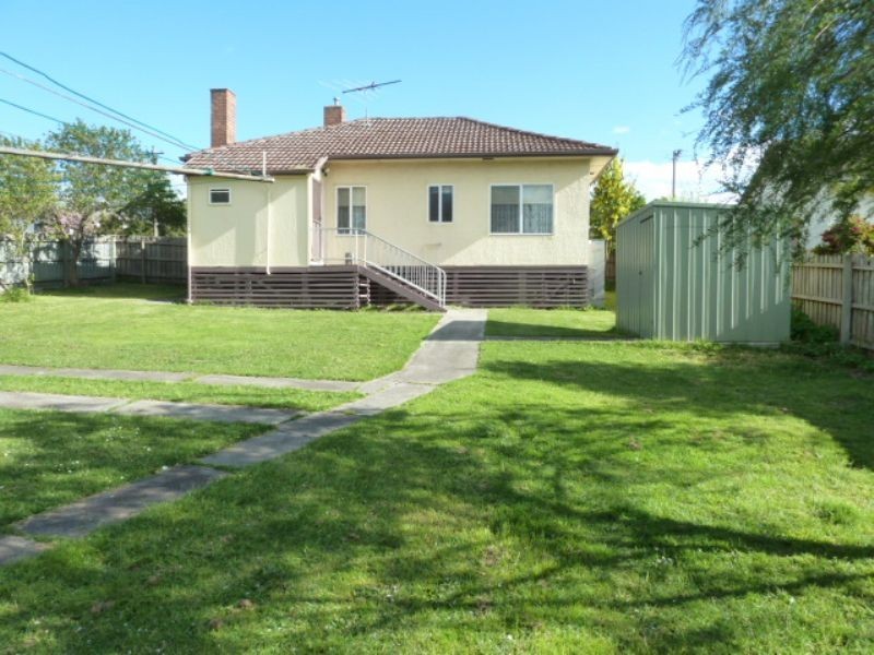 26 Hampton Street, Moe VIC 3825