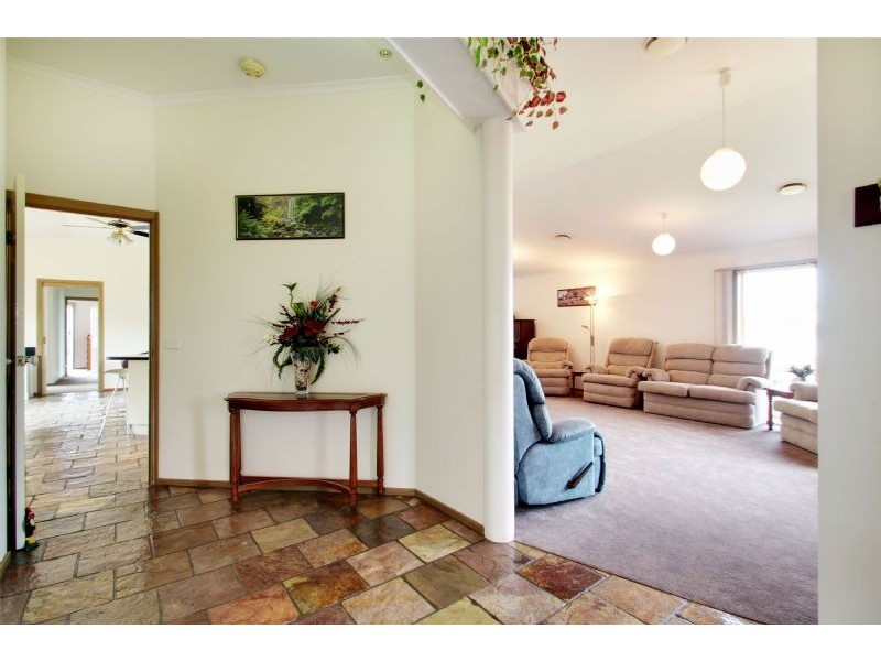 12 Catani Court, Newborough VIC 3825