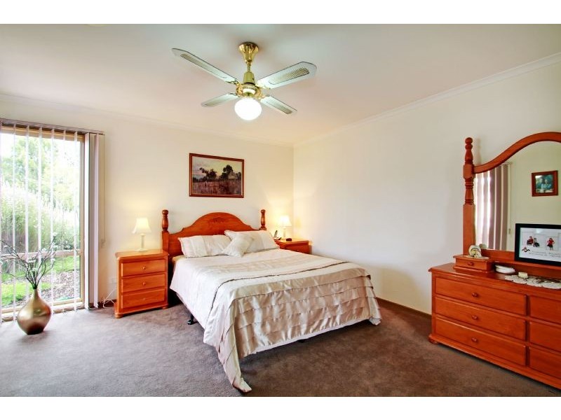 12 Catani Court, Newborough VIC 3825