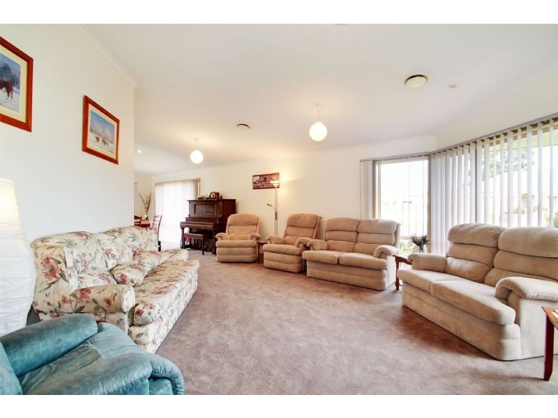 12 Catani Court, Newborough VIC 3825