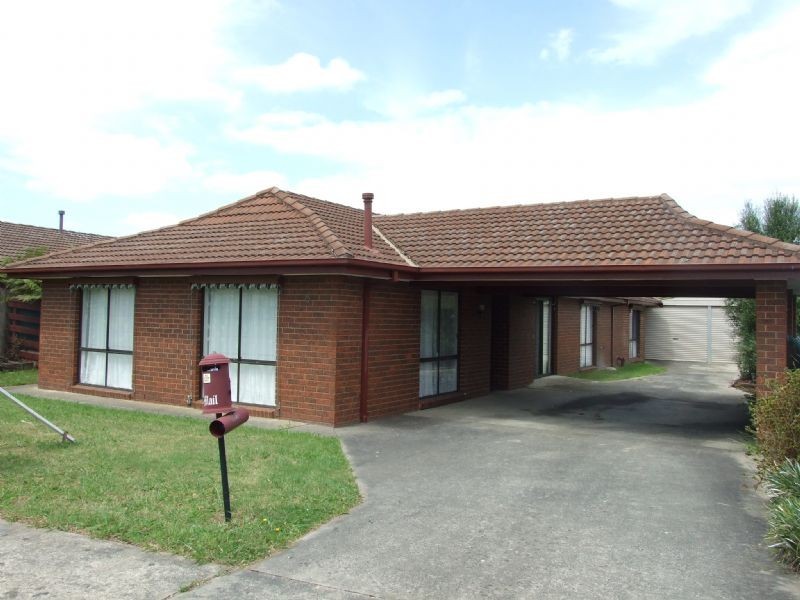 6  Jeeralang Avenue, Newborough VIC 3825