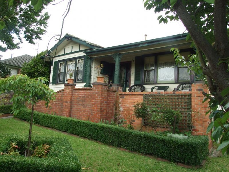 25 Railway Crescent, Moe VIC 3825
