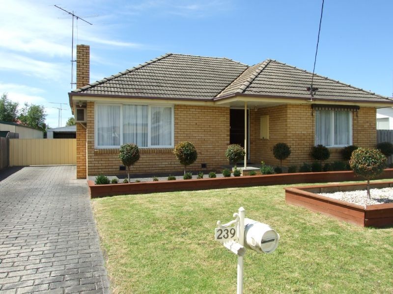 239 Old Sale Road, Newborough VIC 3825