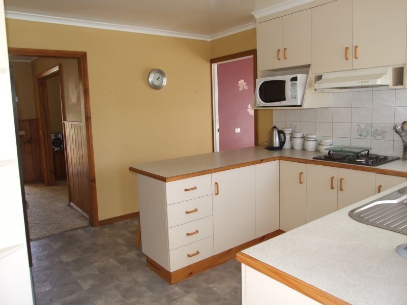 239 Old Sale Road, Newborough VIC 3825