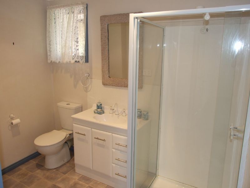 9 Mirboo Street, Newborough VIC 3825