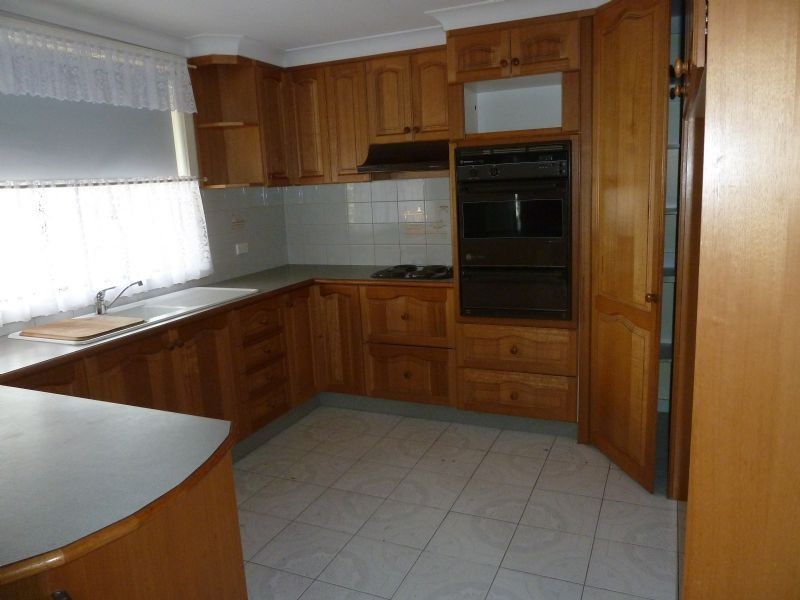 5 Andrew Street, Moe VIC 3825