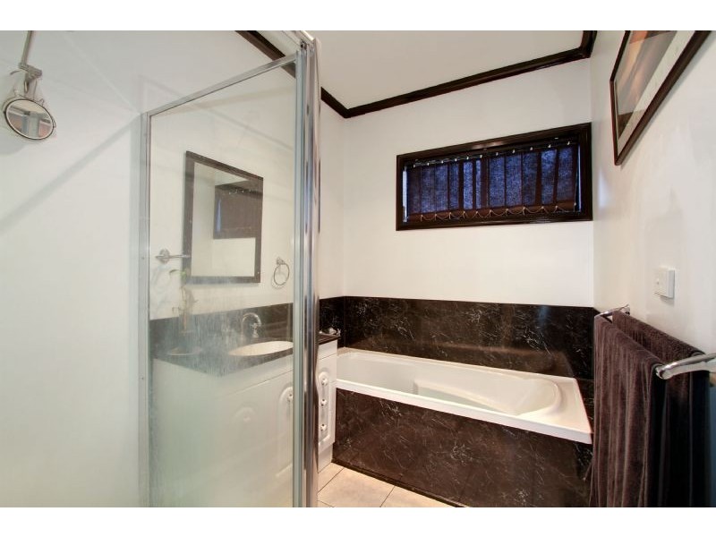 37 Alexander Avenue, Moe VIC 3825