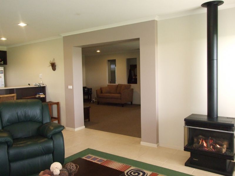 54 Davey Drive, Trafalgar VIC 3824