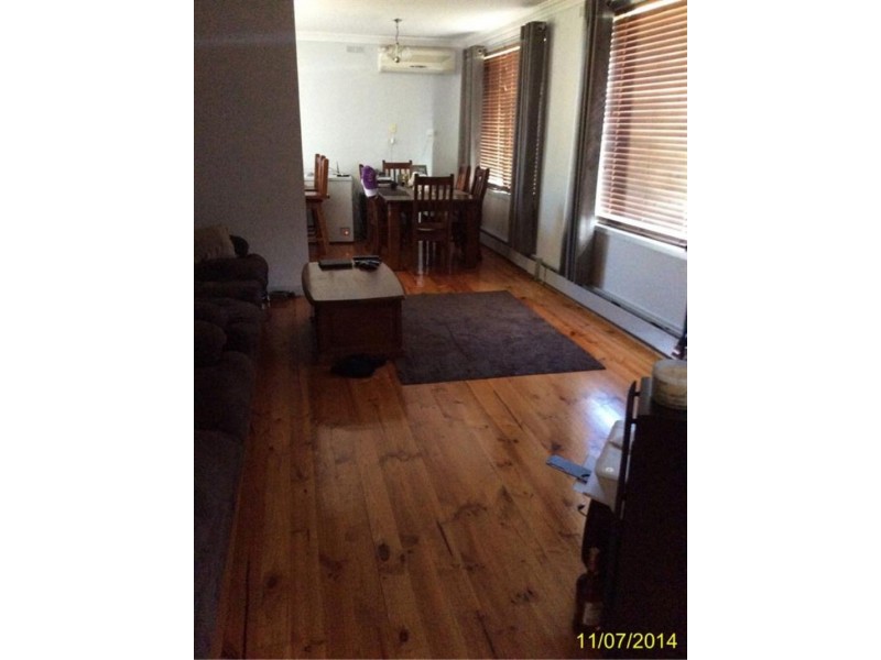 2 Smallburn Avenue, Newborough VIC 3825