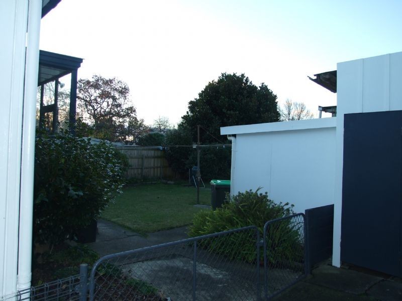 12 Hallston Street, Newborough VIC 3825