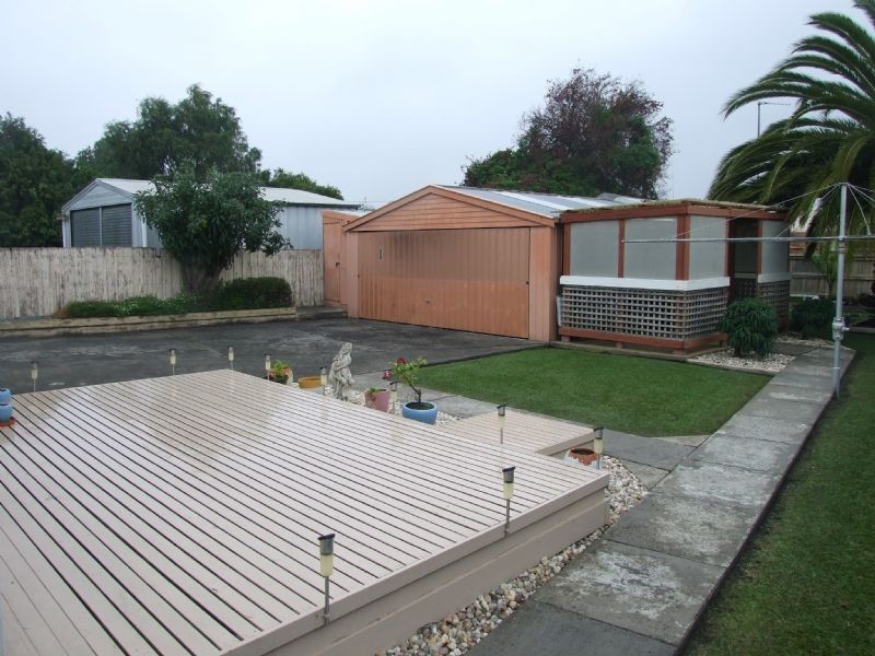 13 Bliss Street, Moe VIC 3825