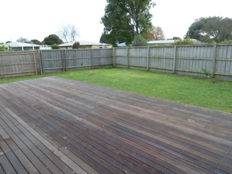 47 Parkside Drive, Moe VIC 3825