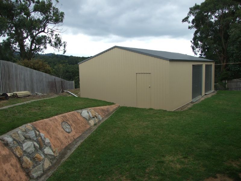 24 Comans Way, Moe VIC 3825
