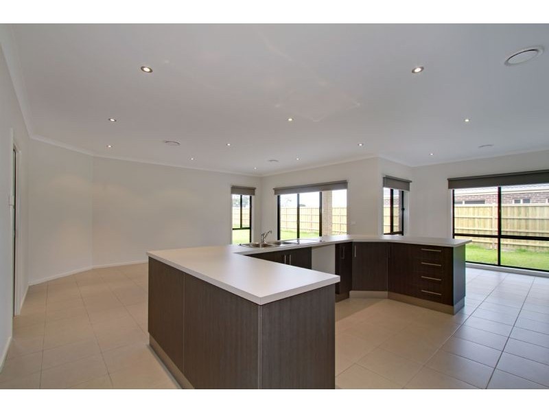 14 Copperhead Court, Newborough VIC 3825