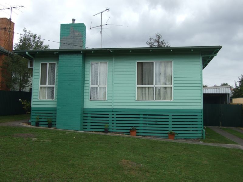 6 Lincoln Street, Moe VIC 3825