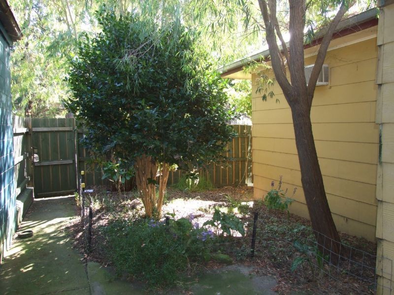 17 Paisley Street, Newborough VIC 3825