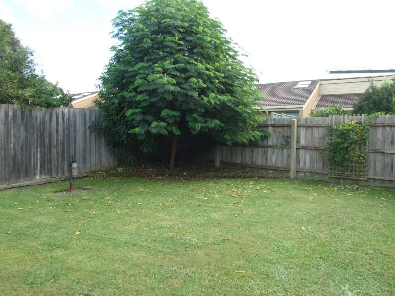 18 Tresswell Avenue, Newborough VIC 3825
