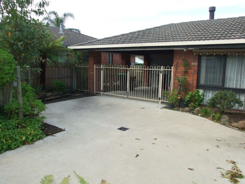 18 Tresswell Avenue, Newborough VIC 3825
