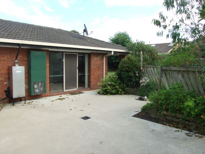 18 Tresswell Avenue, Newborough VIC 3825