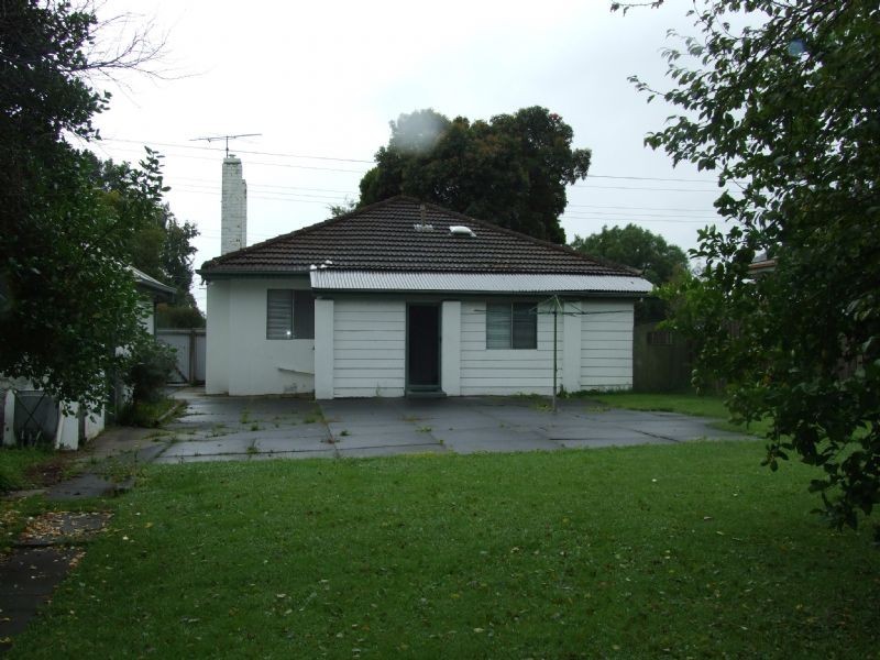 71 School Road, Trafalgar VIC 3824