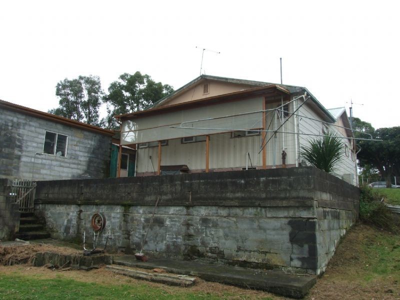 9 March Street, Newborough VIC 3825