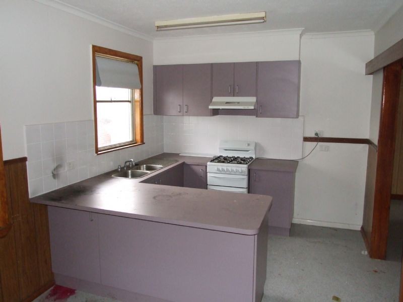 12 Charles Street, Moe VIC 3825
