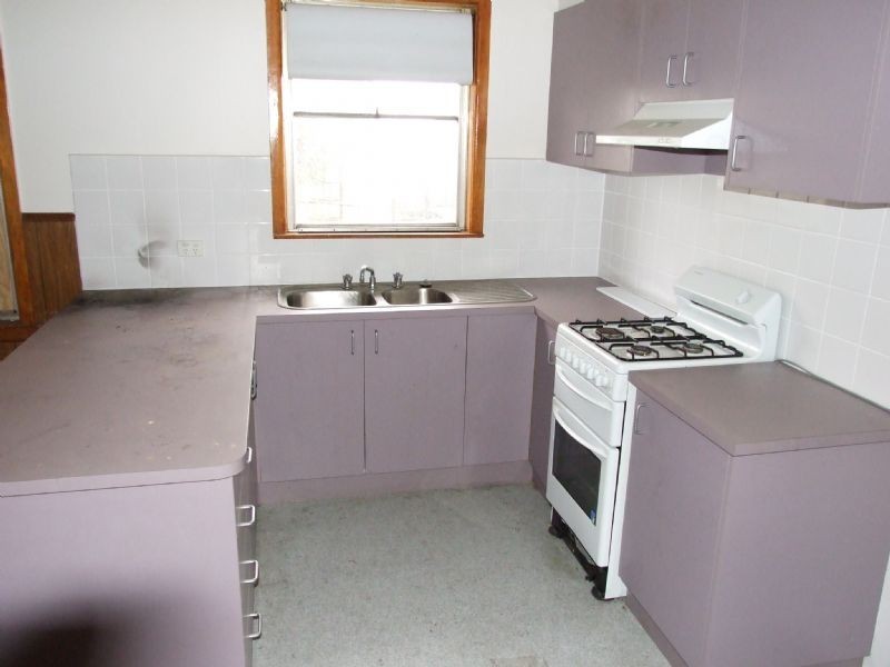 12 Charles Street, Moe VIC 3825