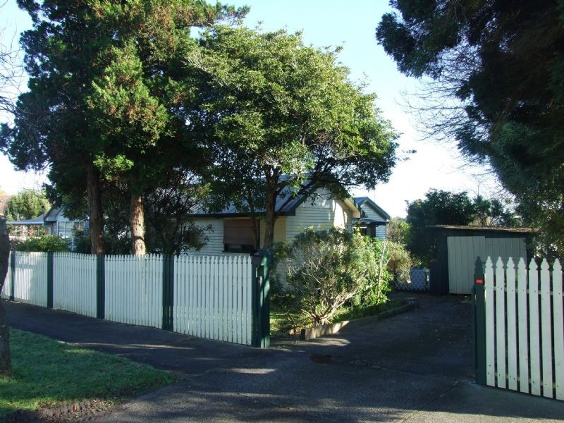 13 Powell Street, Newborough VIC 3825