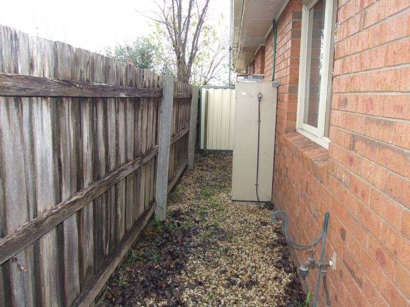 3/36 Saxtons Drive, Moe VIC 3825