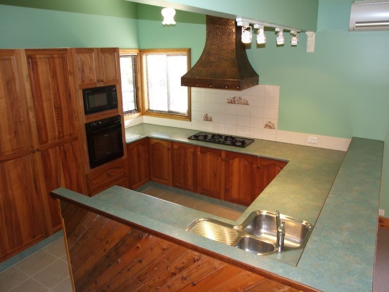 12A Frys Track, Newborough VIC 3825