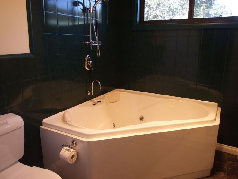 12A Frys Track, Newborough VIC 3825