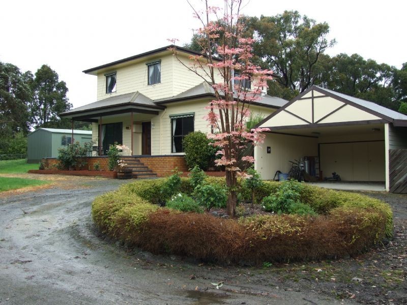 12A Frys Track, Newborough VIC 3825