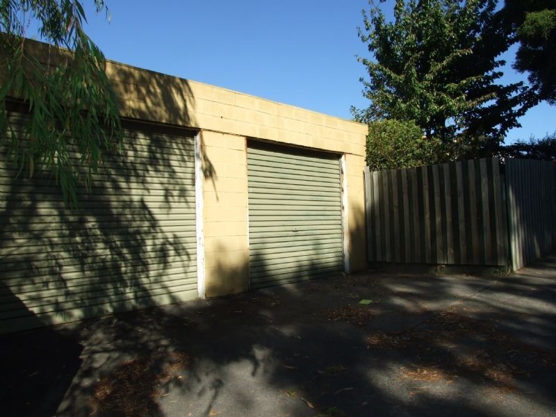 17 Paisley Street, Newborough VIC 3825