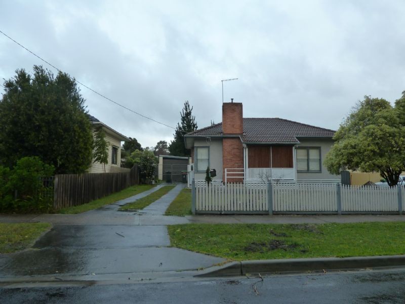 57 Service Road, Moe VIC 3825