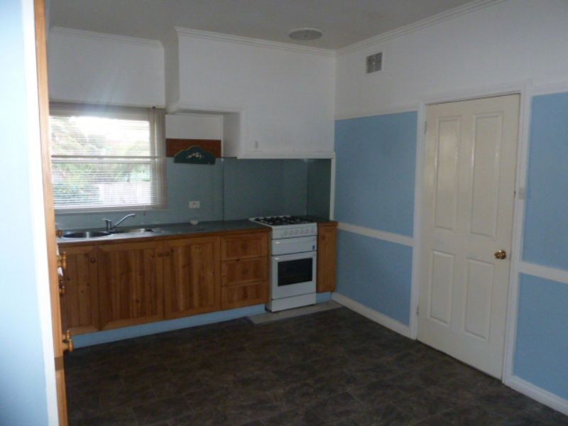 57 Service Road, Moe VIC 3825