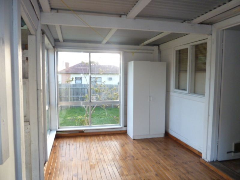 57 Service Road, Moe VIC 3825
