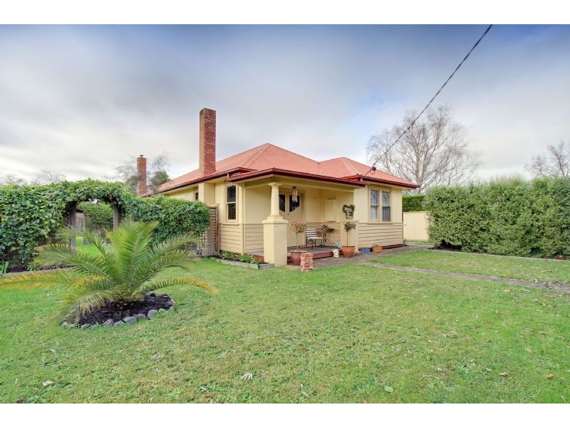 47 Moore Street, Moe VIC 3825