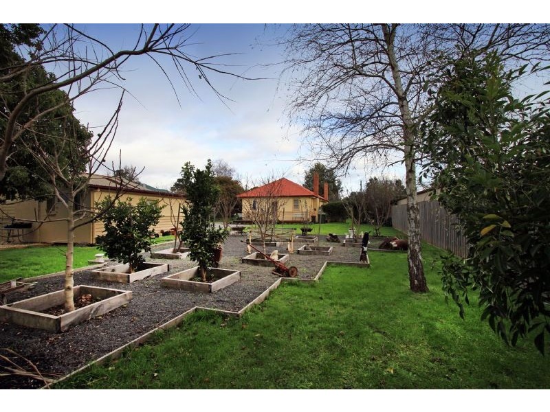 47 Moore Street, Moe VIC 3825