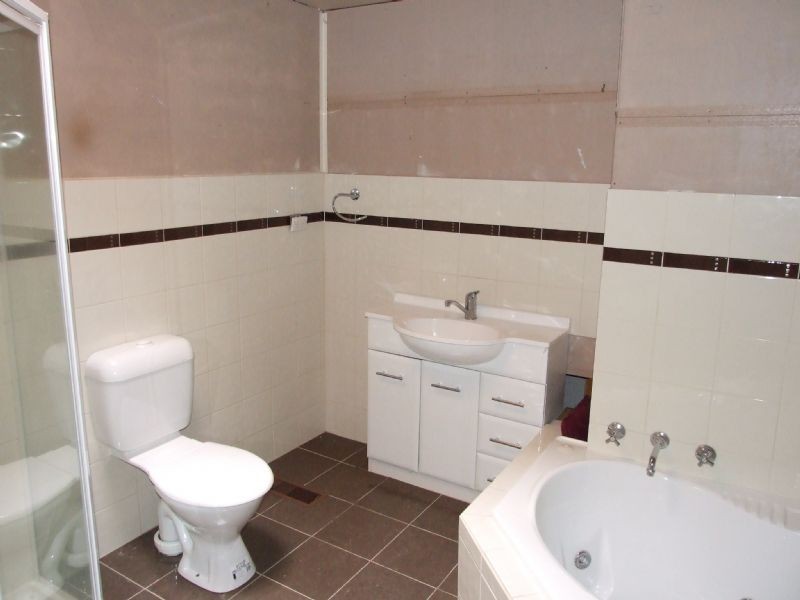 6 Vale Street, Moe VIC 3825