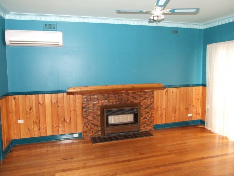 6 Vale Street, Moe VIC 3825