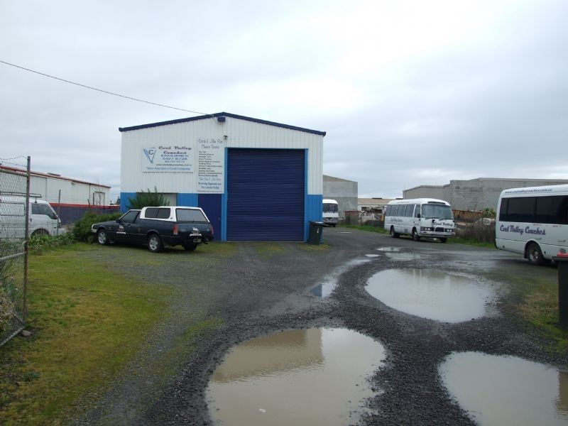 42 Saxtons Drive, Moe VIC 3825