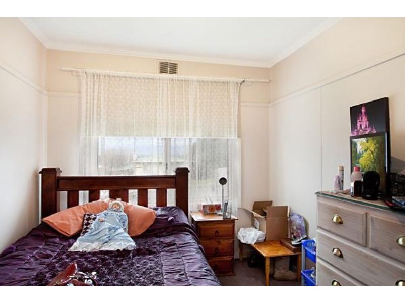 1 Charles Street, Moe VIC 3825